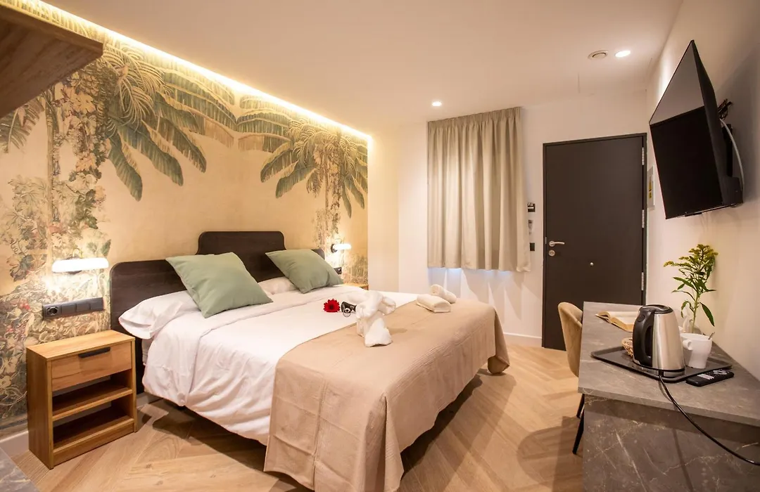 Boutique Rooms Playa Burriana-1